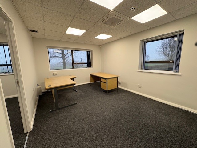 Office in Walsall - photo 3
